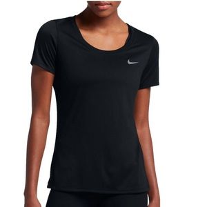 NWT Nike Scoop Tee